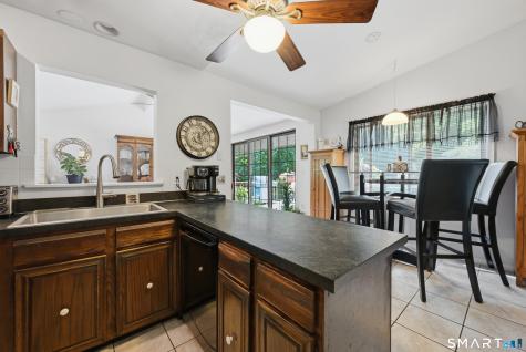 42 Linda Lane New Fairfield CT 06812