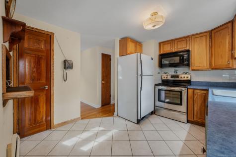 25 Marion Drive East Lyme CT 06333