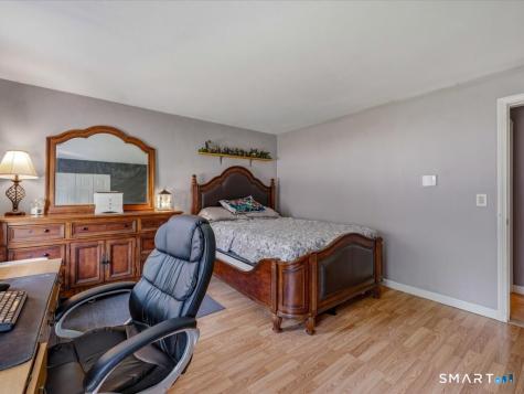 39 Glezen Street Norwich CT 06360