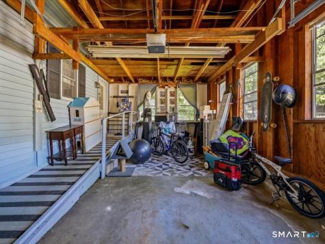 39 Glezen Street Norwich CT 06360