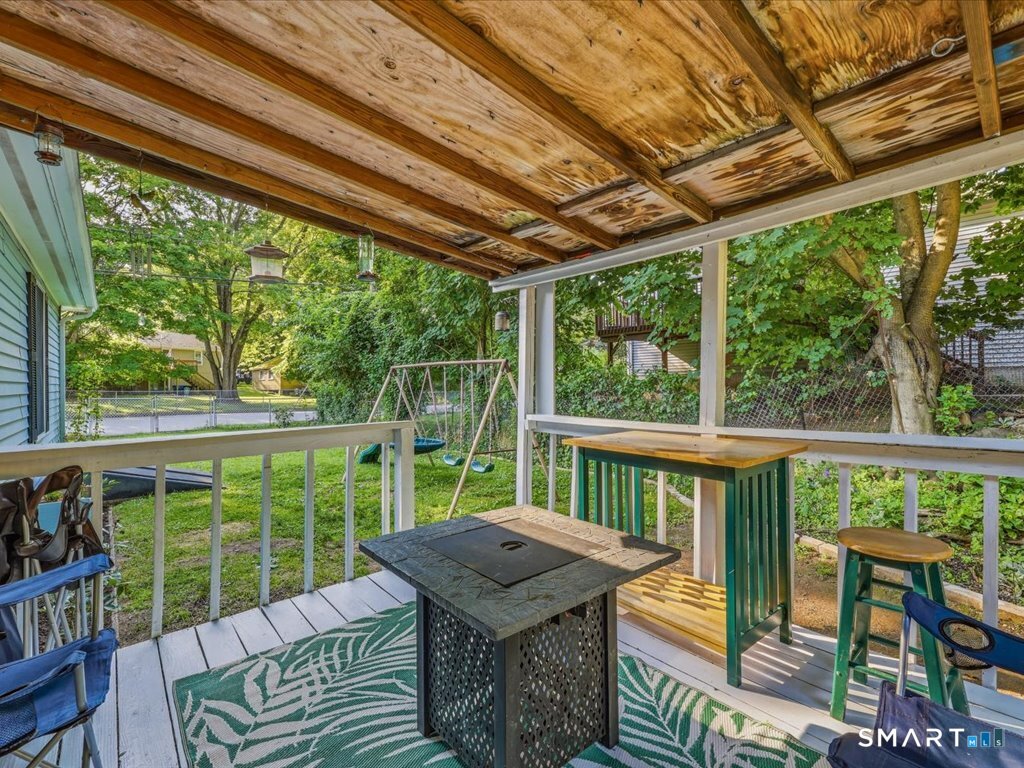 39 Glezen Street Norwich CT 06360