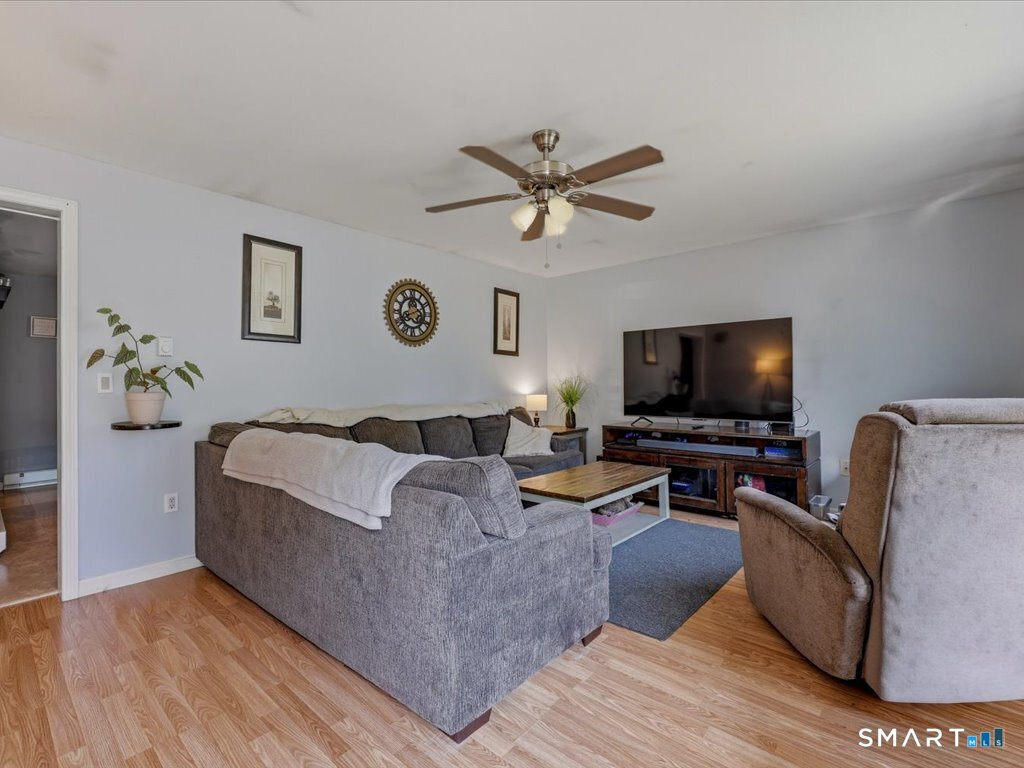 39 Glezen Street Norwich CT 06360