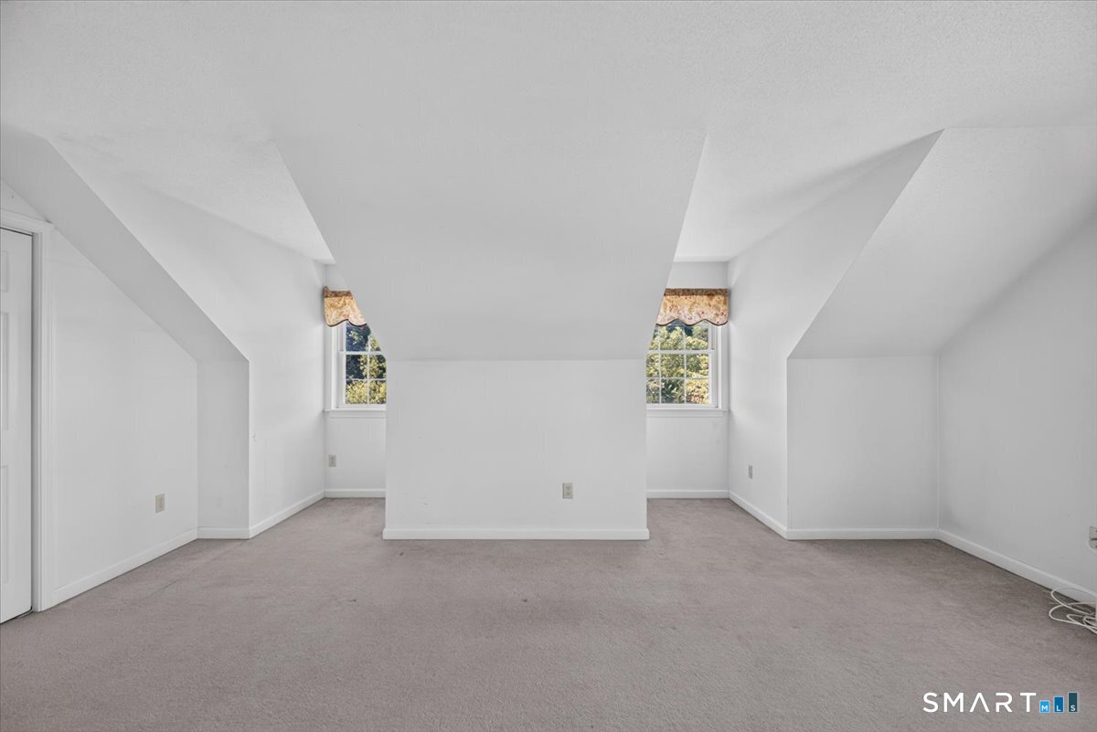 98 Broadleaf Circle Suffield CT 06093