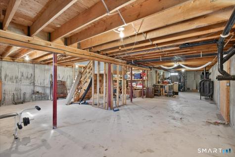 98 Broadleaf Circle Suffield CT 06093