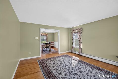 98 Broadleaf Circle Suffield CT 06093