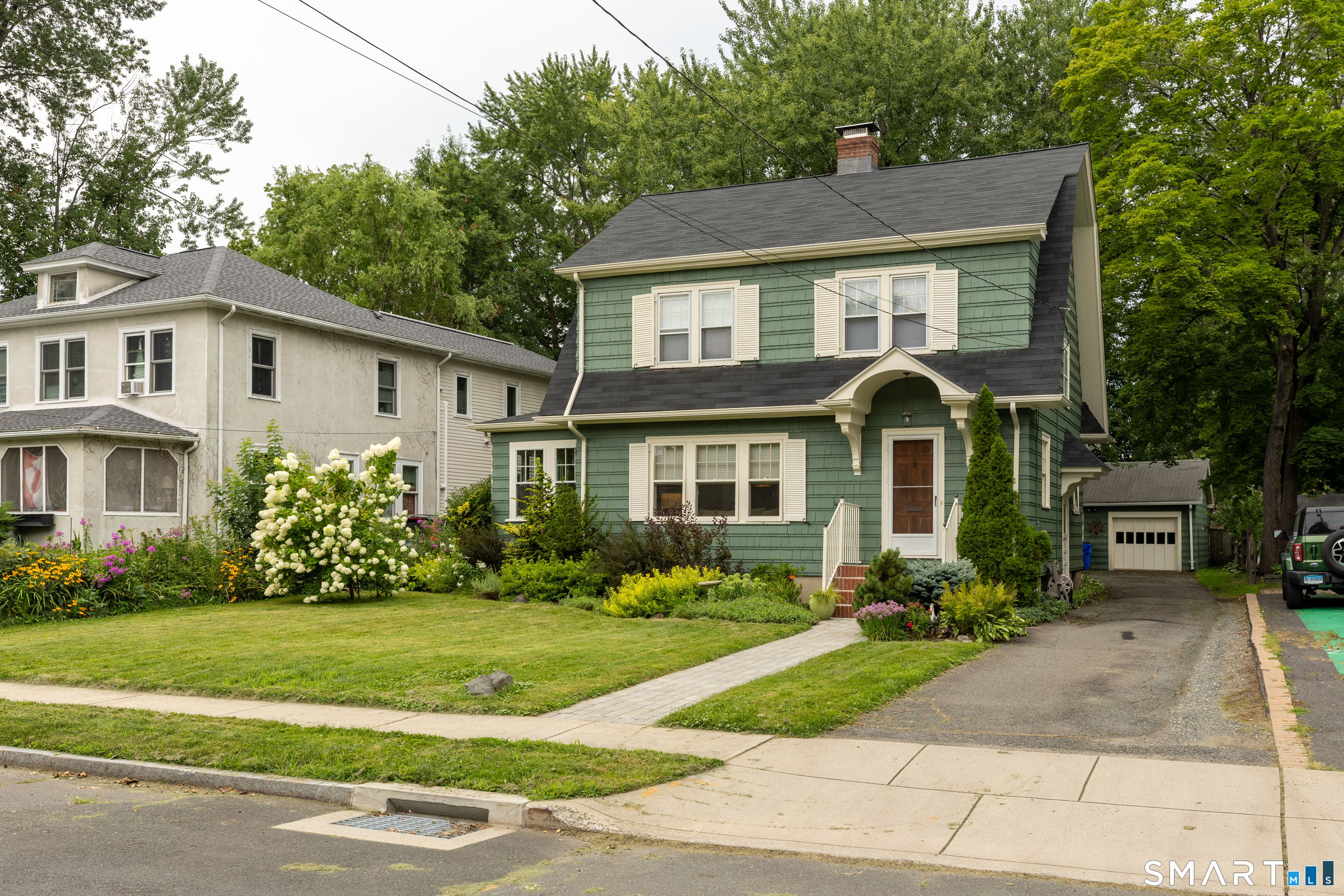 23 Westfield Road West Hartford CT 06119