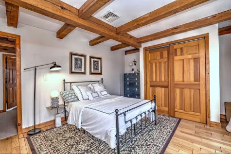 24 Hickory Lane Roxbury CT 06783