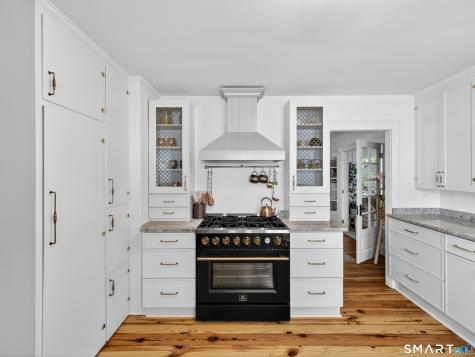 27 Harland Place Norwich CT 06360