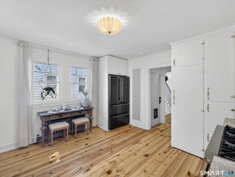27 Harland Place Norwich CT 06360