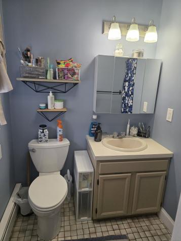 87 Standish Road Colchester CT 06415