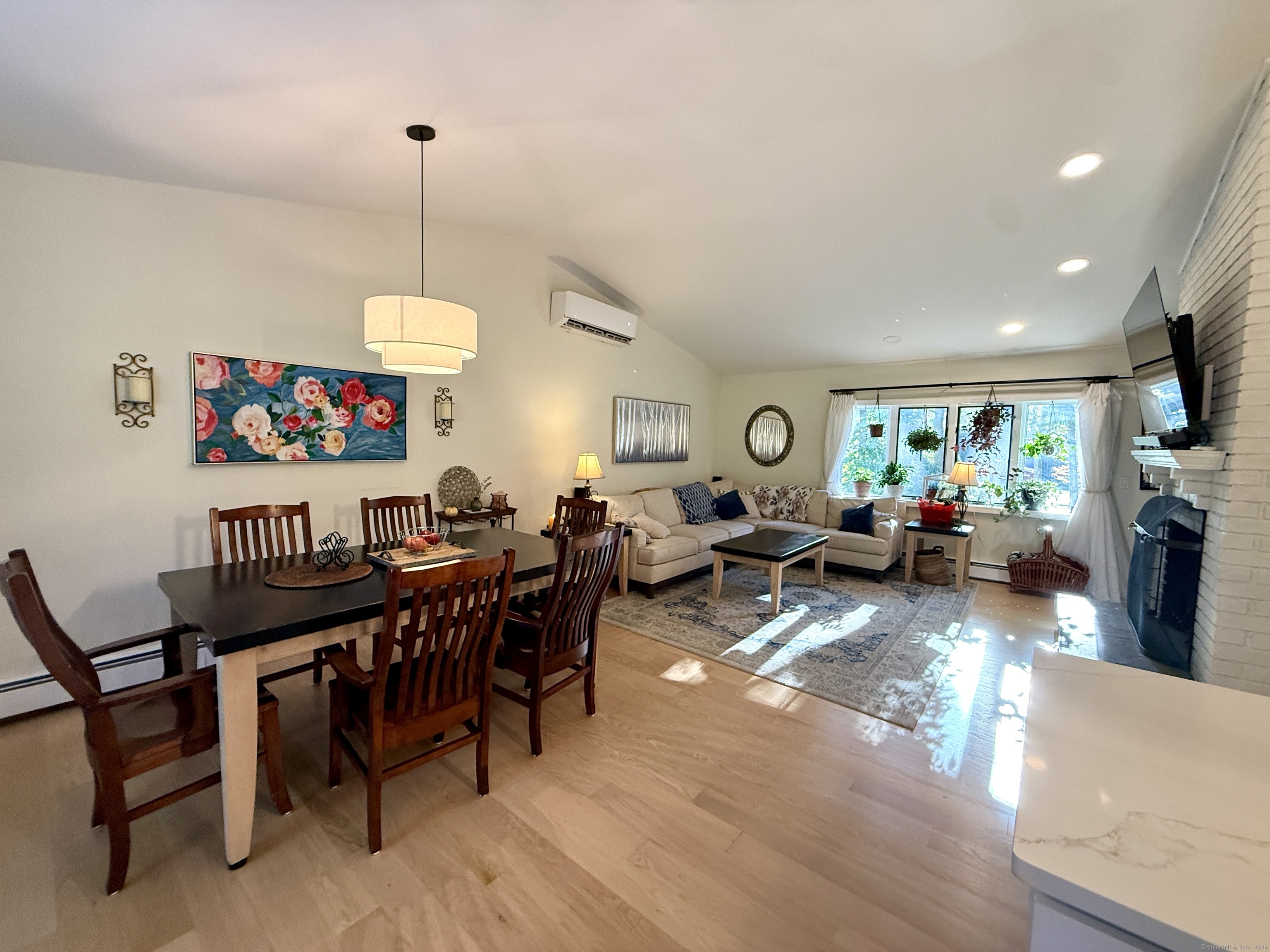 87 Standish Road Colchester CT 06415