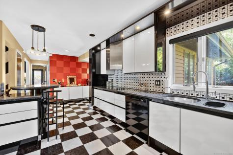 88 Andreis Trail South Windsor CT 06074