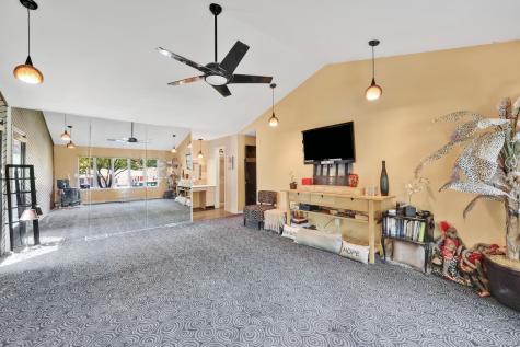 88 Andreis Trail South Windsor CT 06074