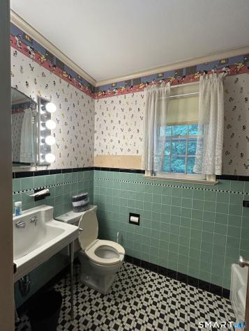 66 Cliffmore Road West Hartford CT 06107