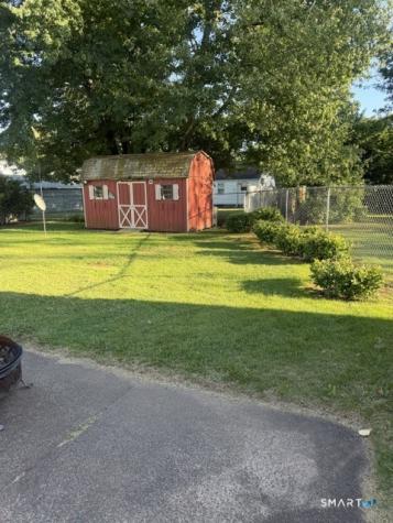 166 Woodycrest Drive East Hartford CT 06118
