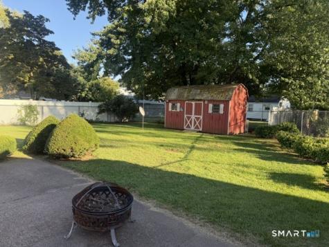 166 Woodycrest Drive East Hartford CT 06118