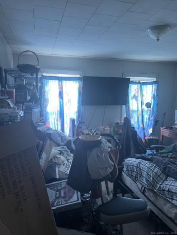 44 4TH Street Meriden CT 06451