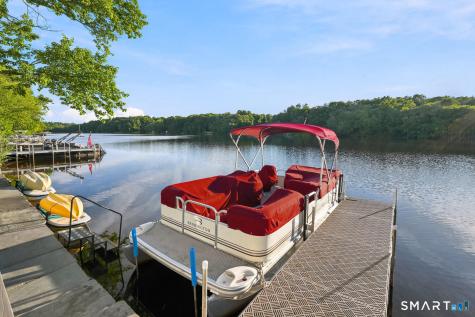 4 Loyola Rd Extension Woodstock CT 06281