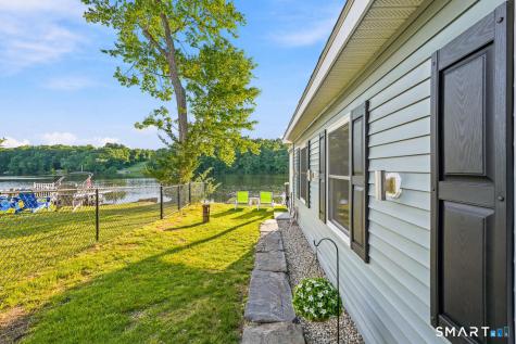4 Loyola Rd Extension Woodstock CT 06281