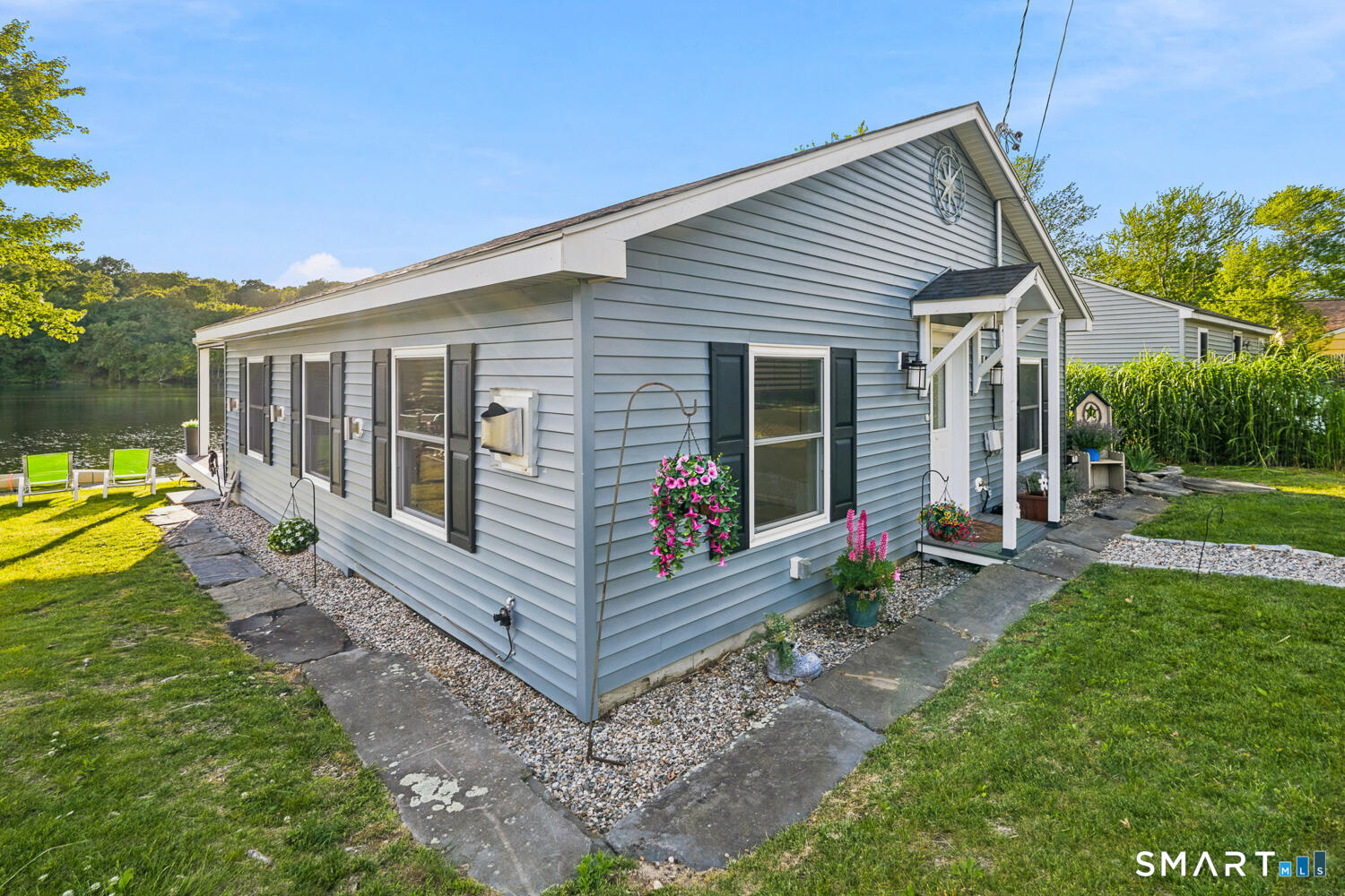 4 Loyola Rd Extension Woodstock CT 06281