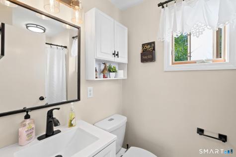 4 Loyola Rd Extension Woodstock CT 06281
