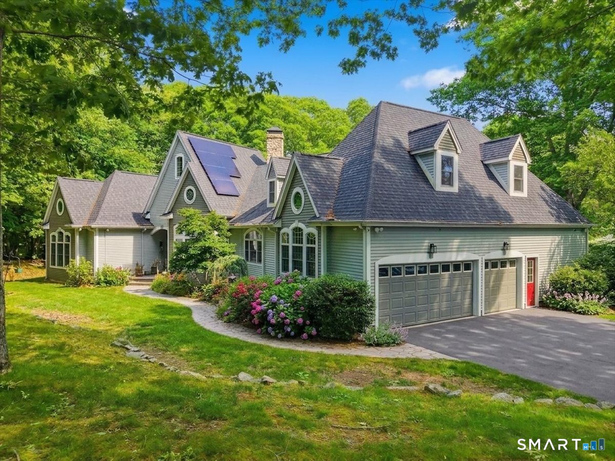 24 Bittersweet Way Stonington CT 06378