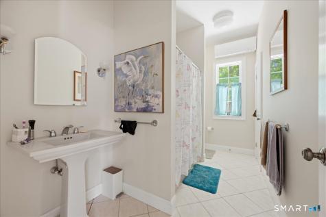 24 Bittersweet Way Stonington CT 06378