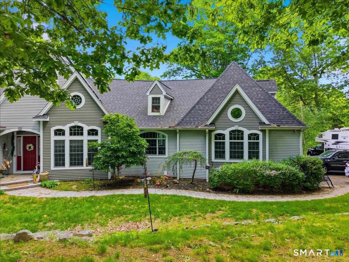 24 Bittersweet Way Stonington CT 06378