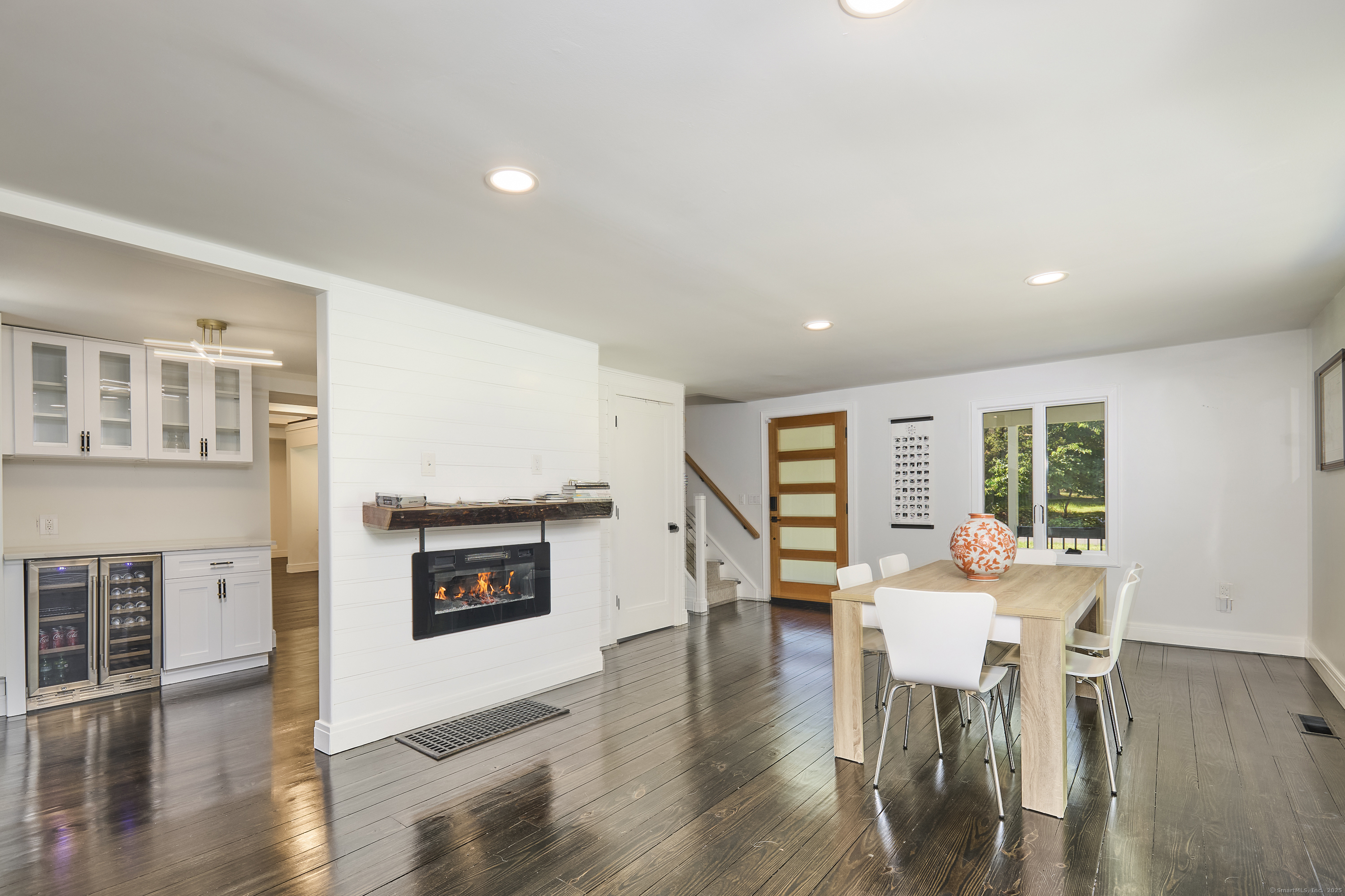 1207 Stillson Road Fairfield CT 06824