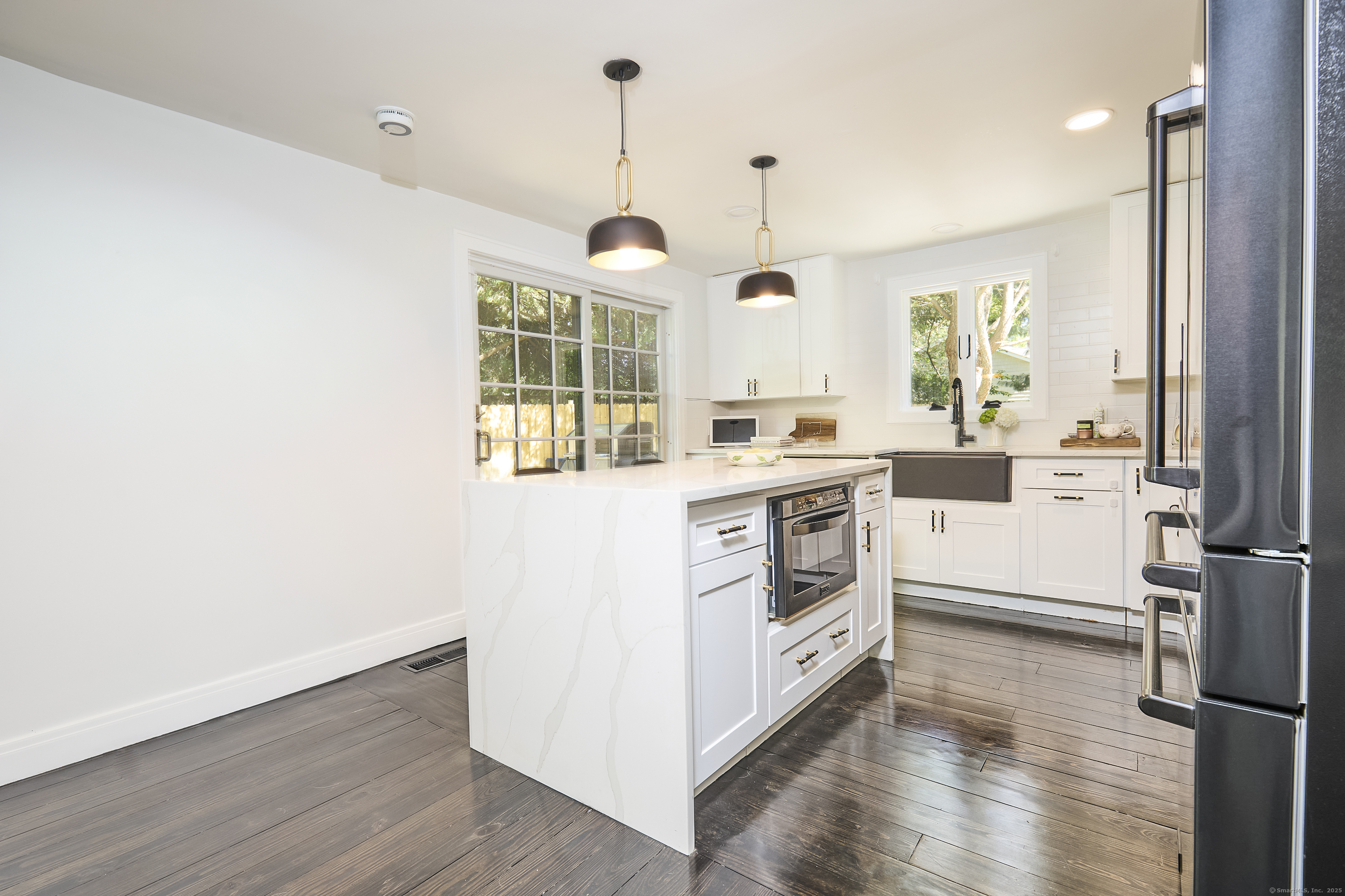 1207 Stillson Road Fairfield CT 06824