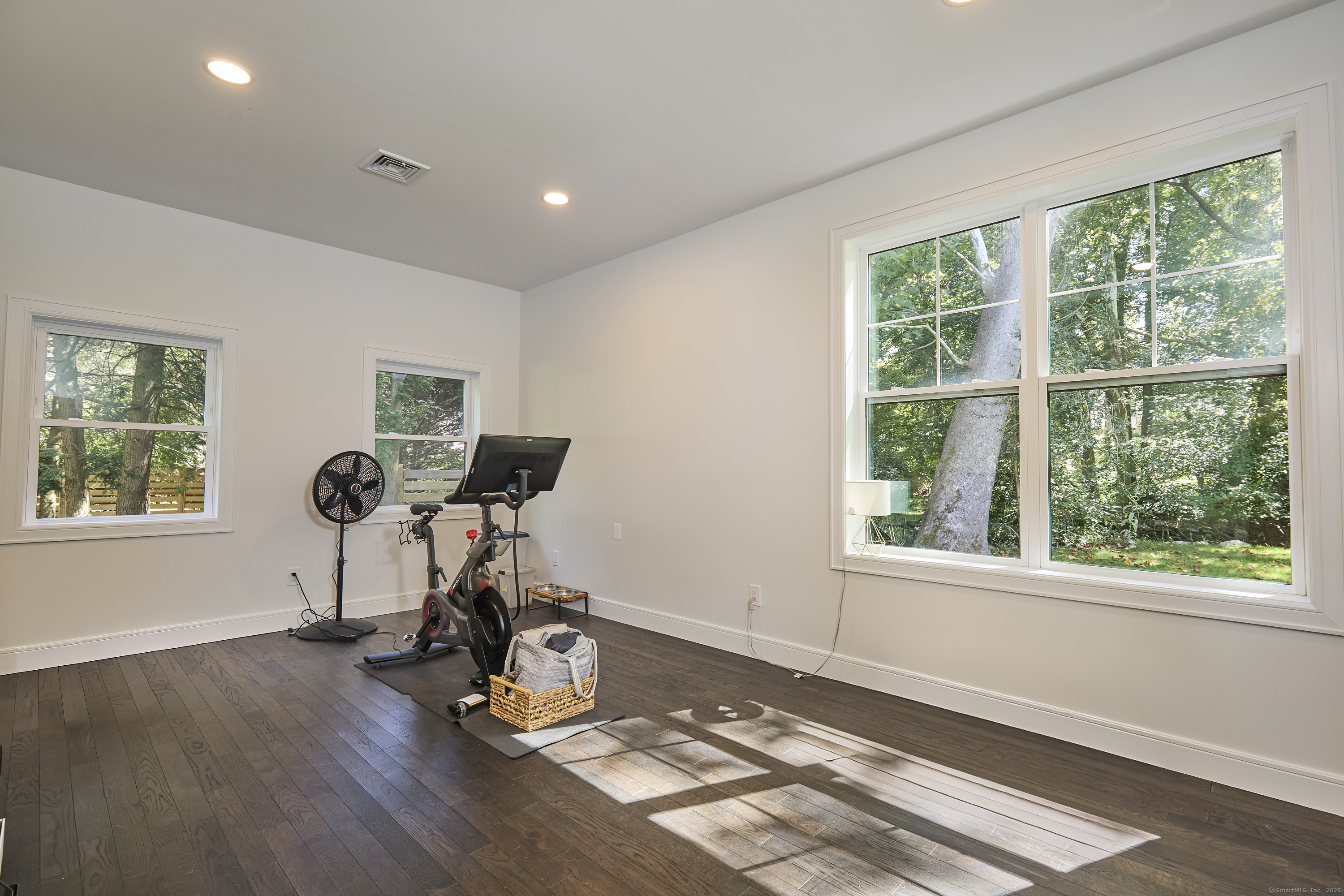 1207 Stillson Road Fairfield CT 06824