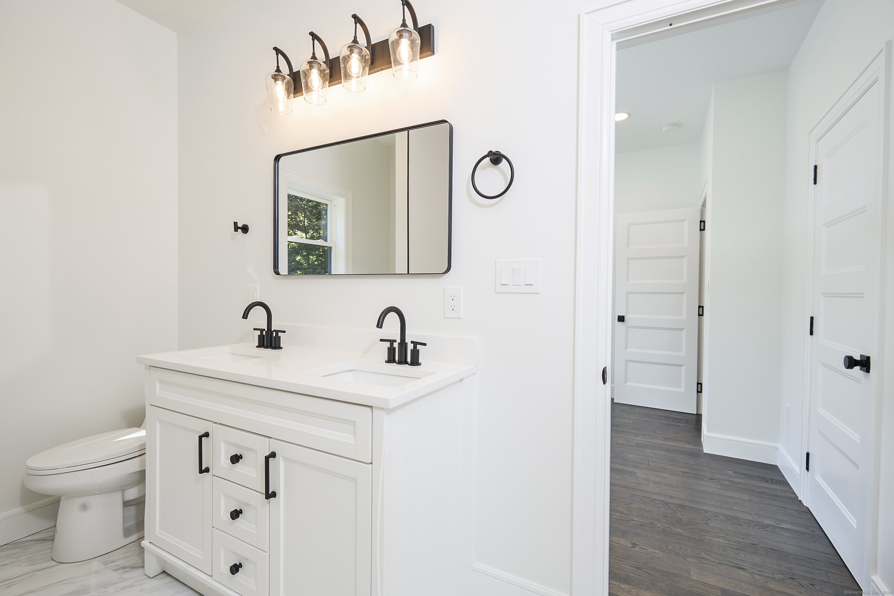 1207 Stillson Road Fairfield CT 06824