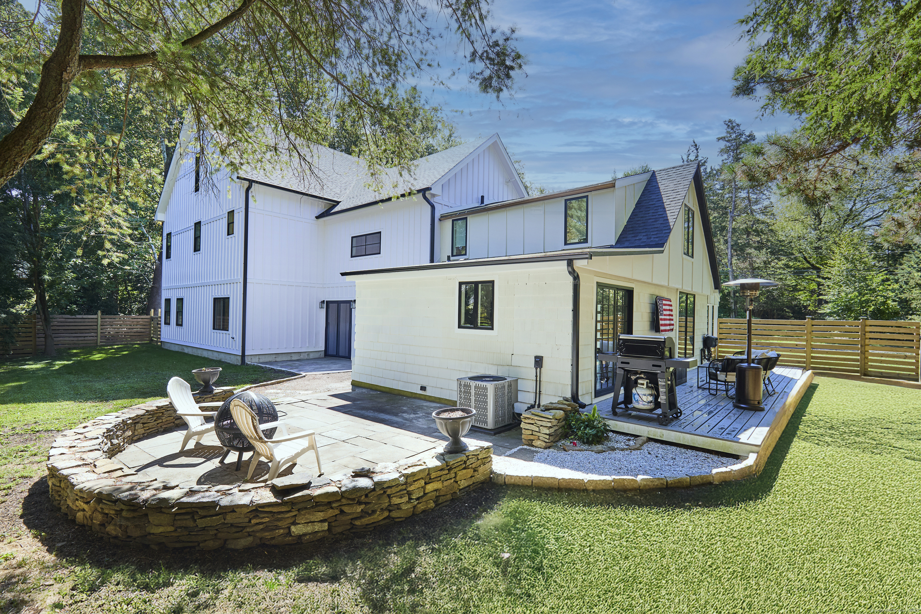 1207 Stillson Road Fairfield CT 06824