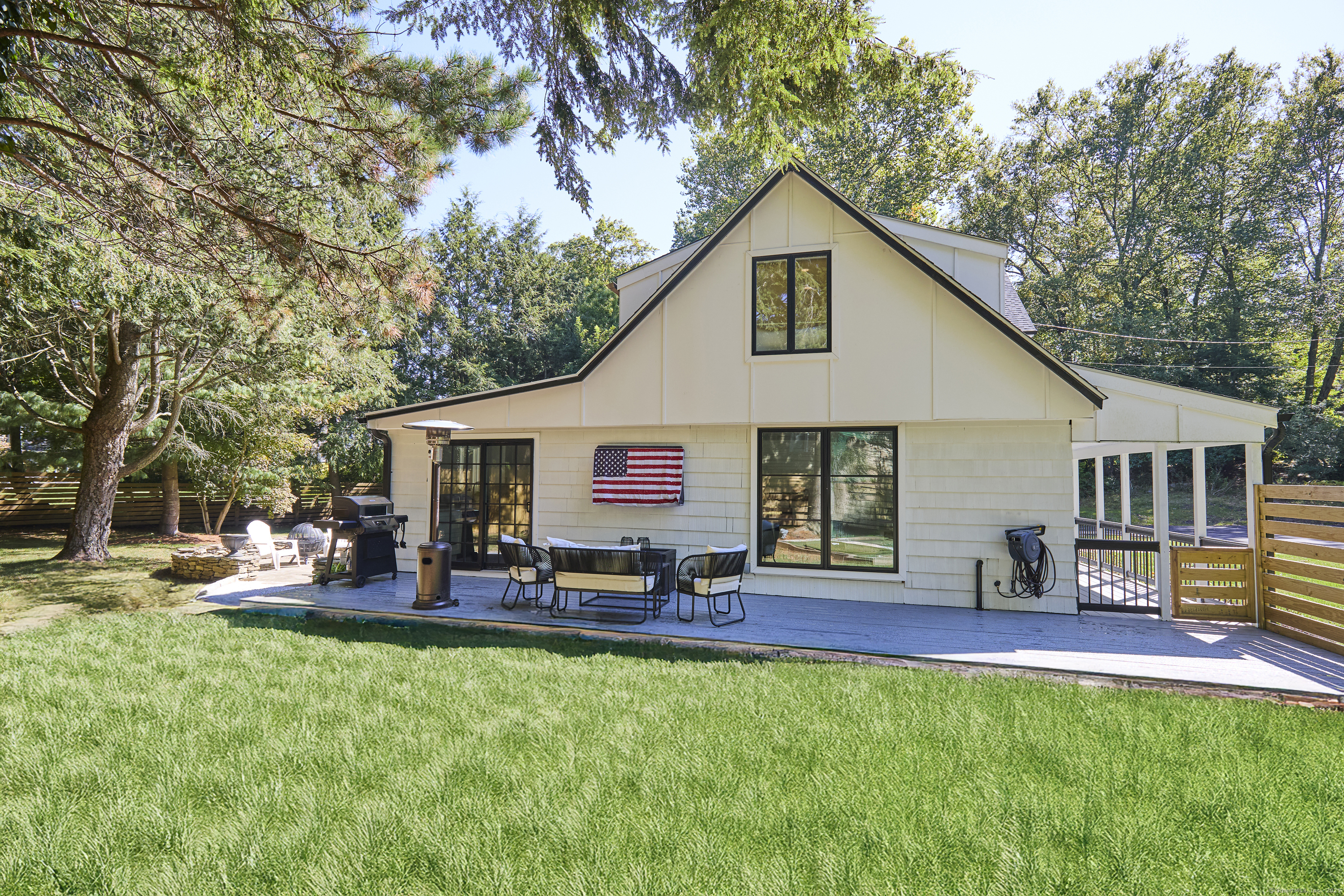 1207 Stillson Road Fairfield CT 06824