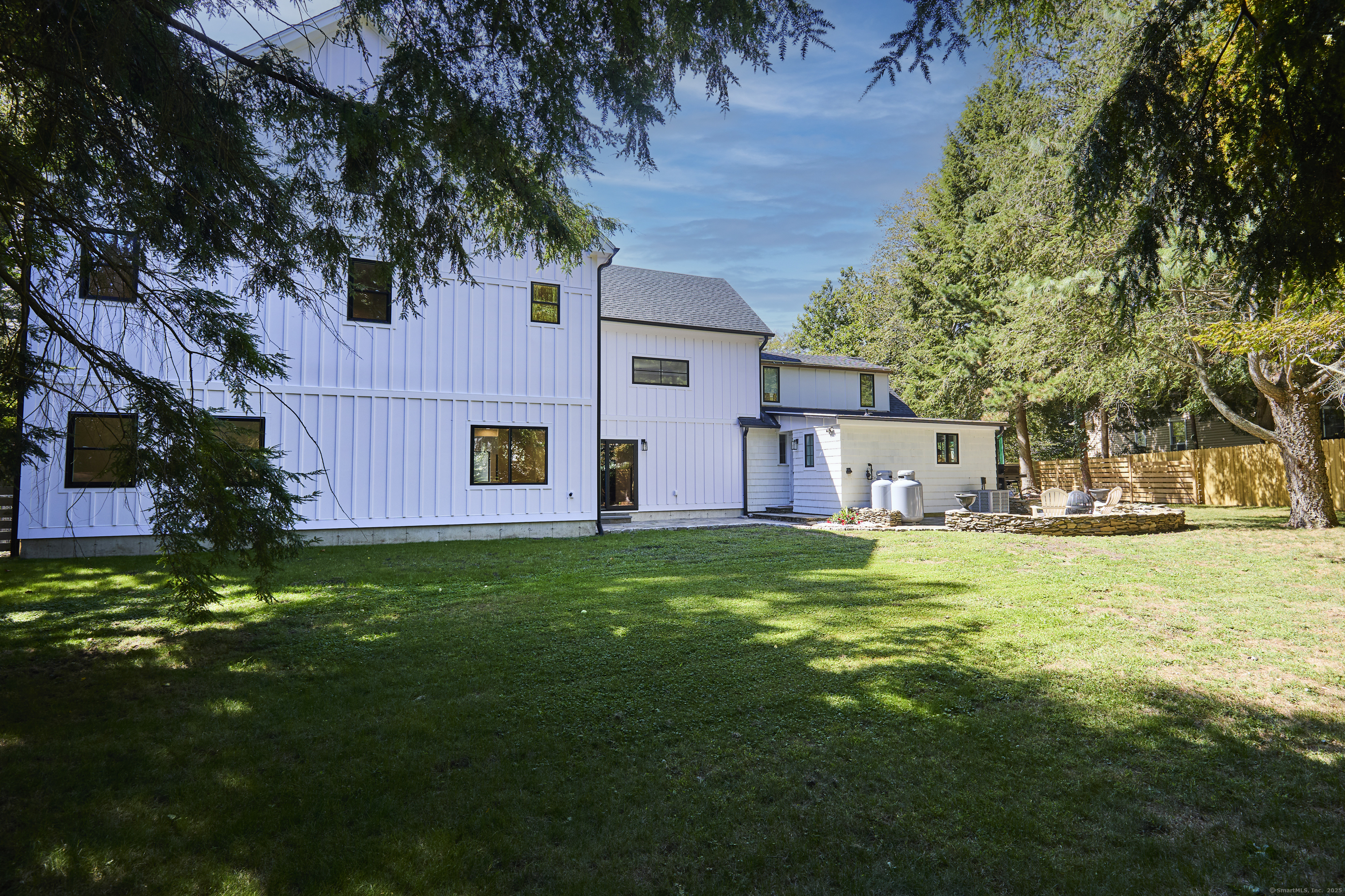 1207 Stillson Road Fairfield CT 06824