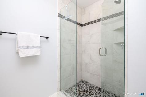 34 Sudbury Way Avon CT 06001