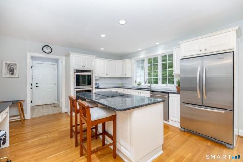 34 Sudbury Way Avon CT 06001