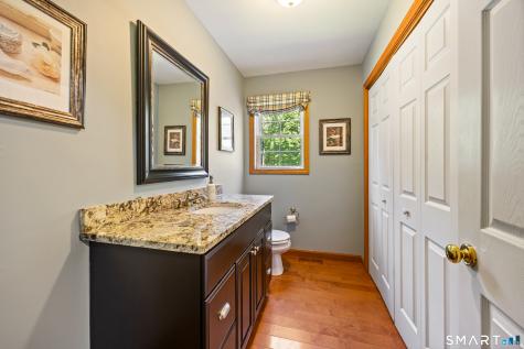 11 Coachlight Circle Prospect CT 06712