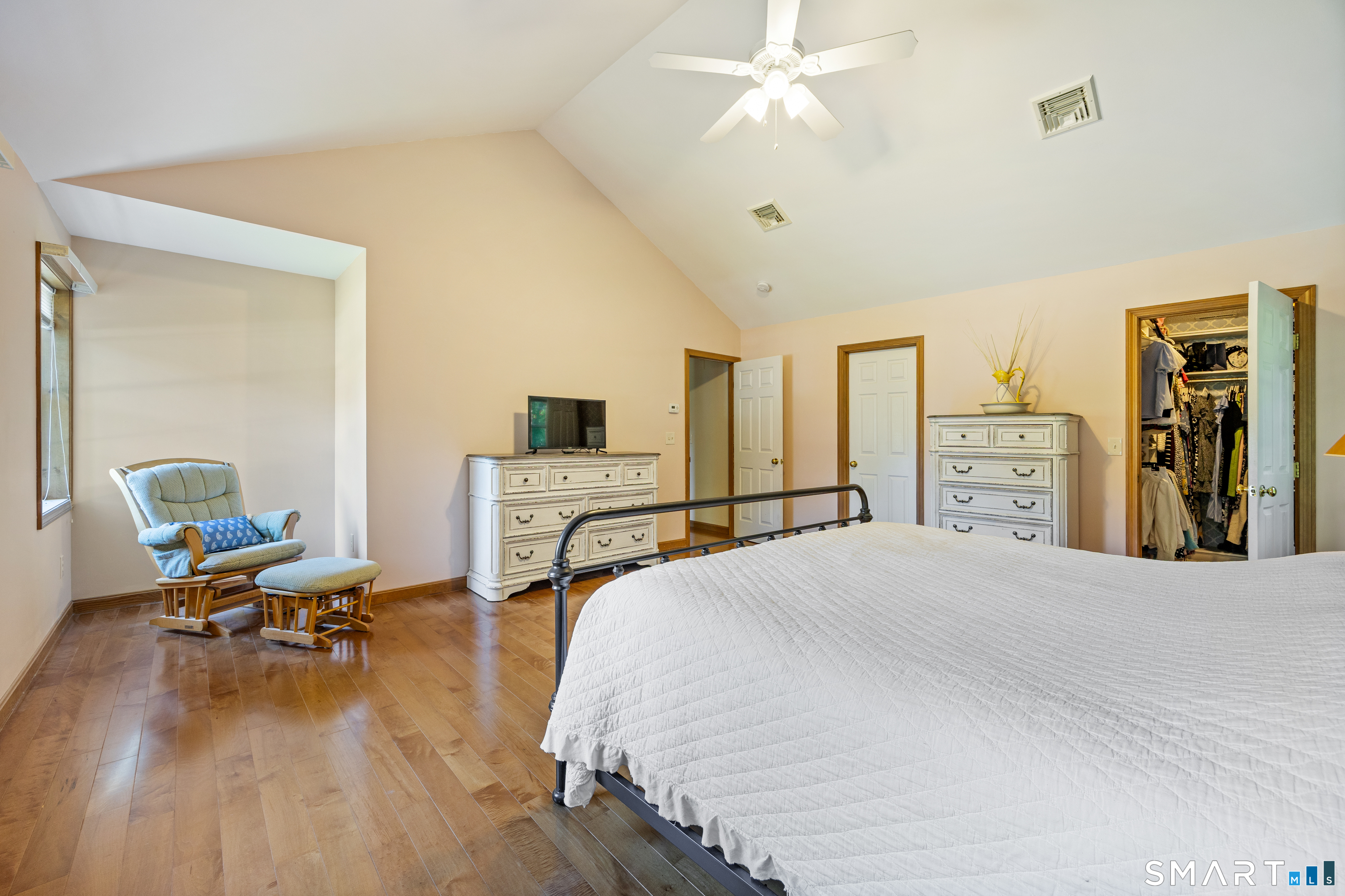 11 Coachlight Circle Prospect CT 06712