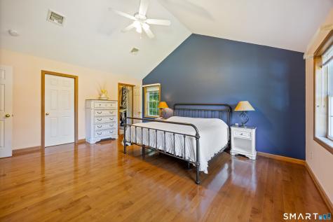 11 Coachlight Circle Prospect CT 06712