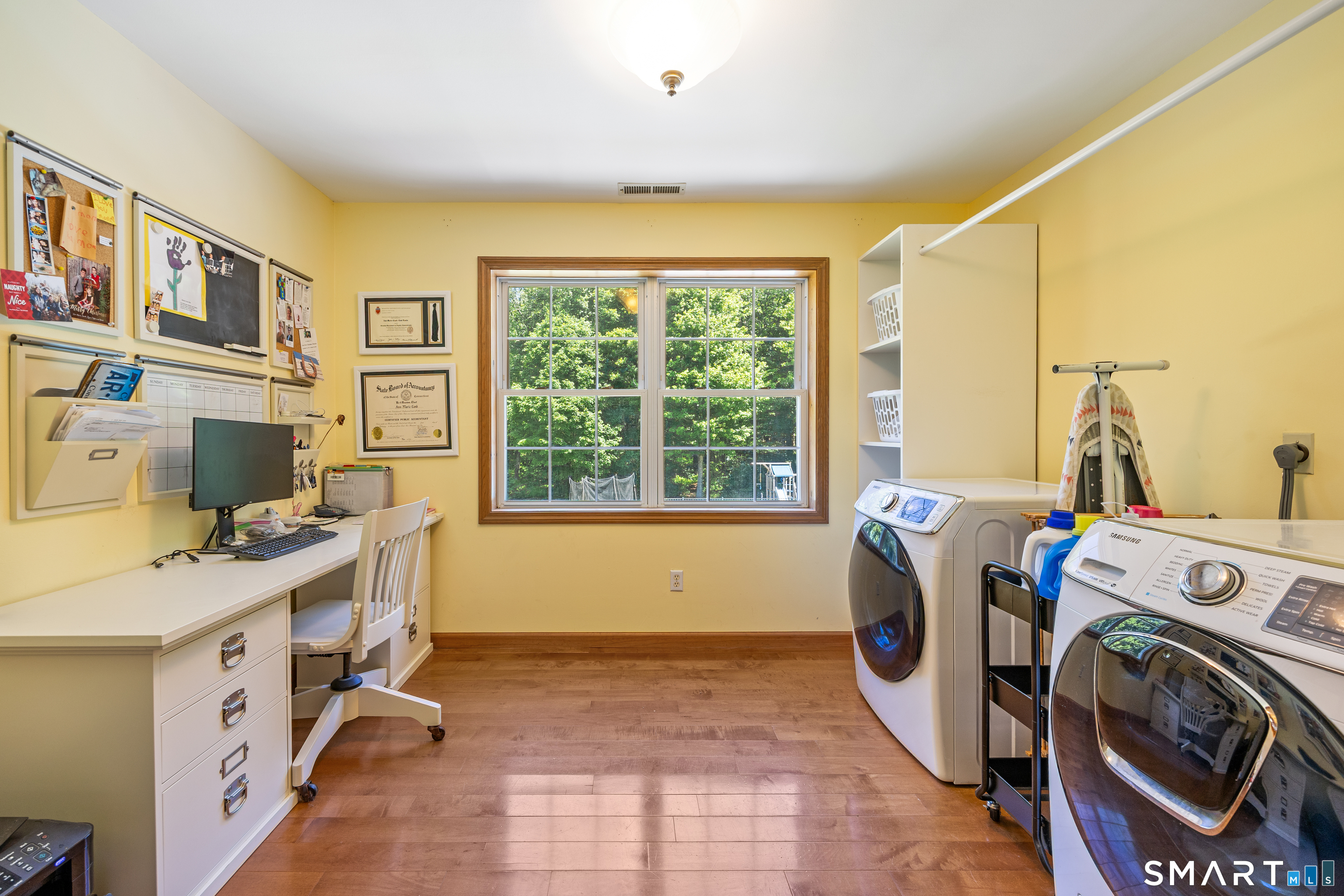 11 Coachlight Circle Prospect CT 06712