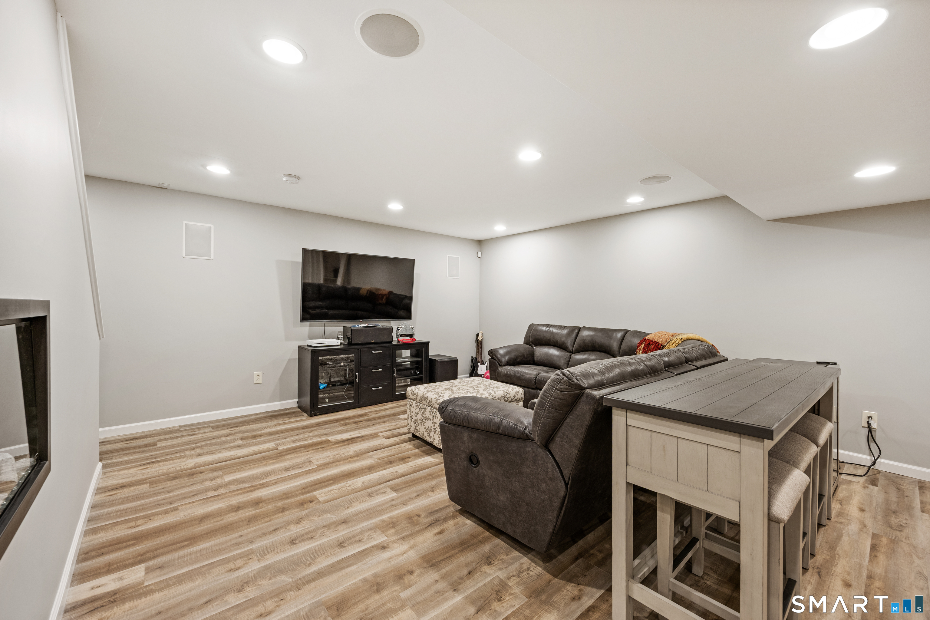 11 Coachlight Circle Prospect CT 06712