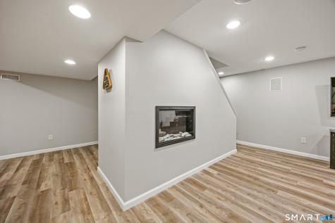 11 Coachlight Circle Prospect CT 06712