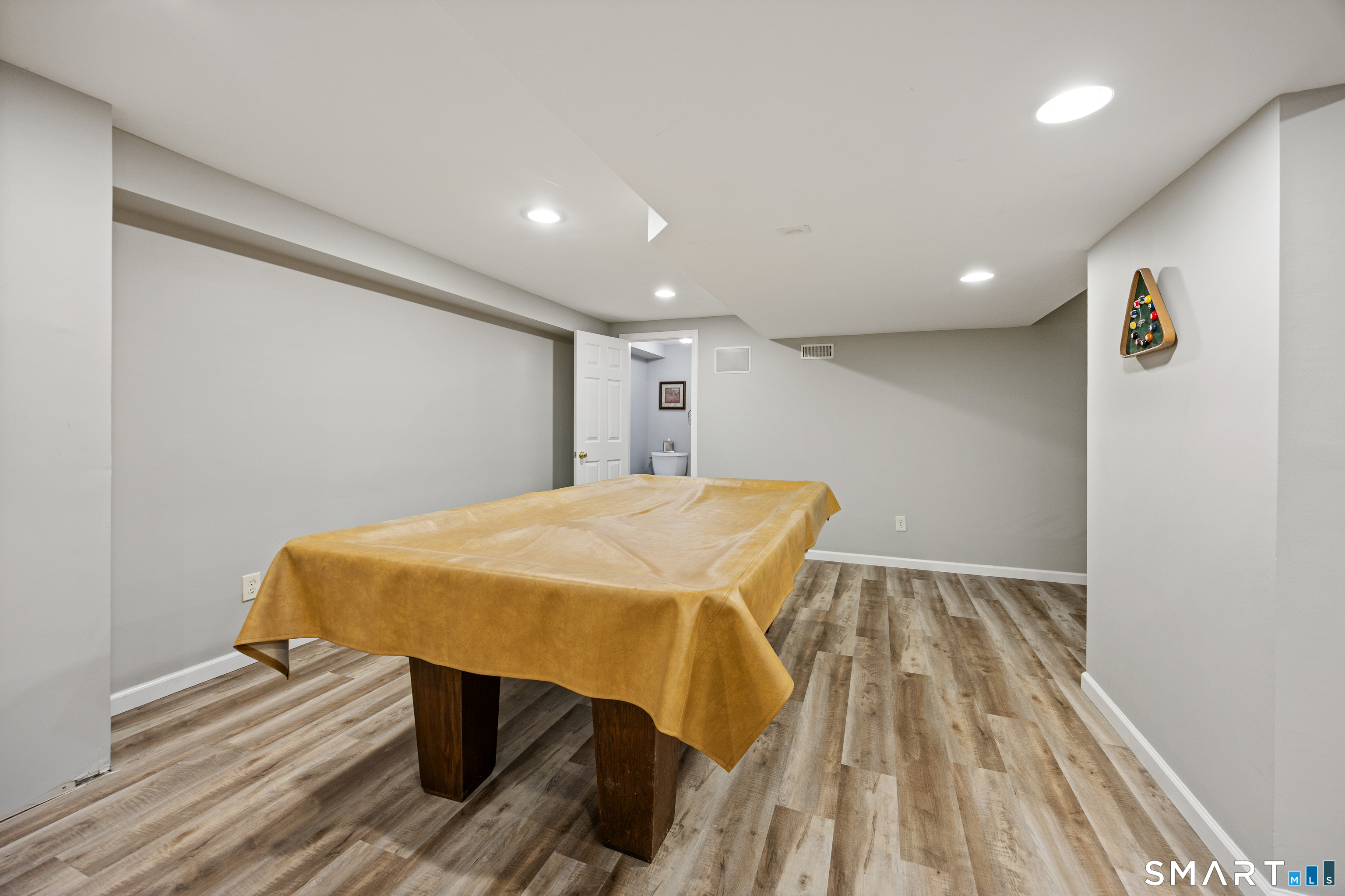 11 Coachlight Circle Prospect CT 06712