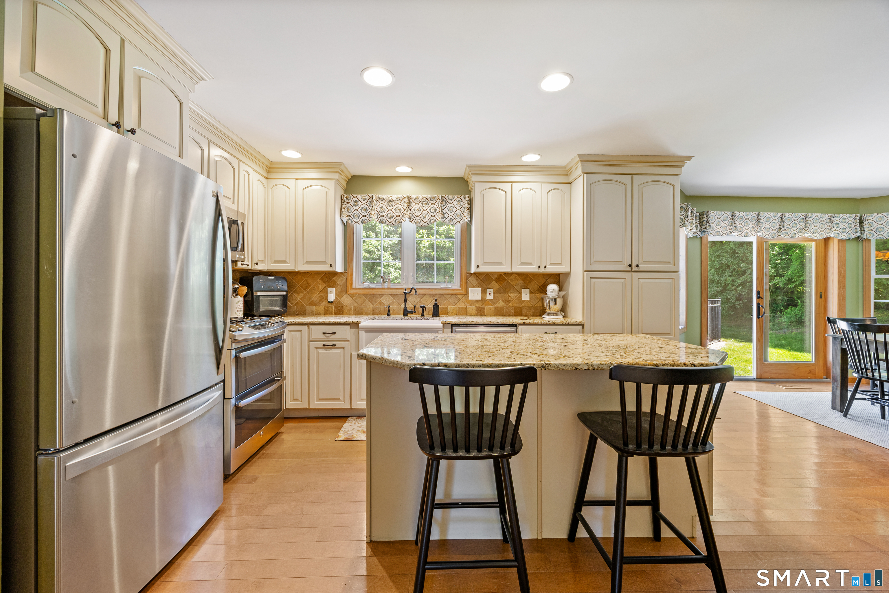 11 Coachlight Circle Prospect CT 06712