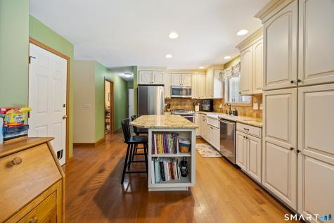 11 Coachlight Circle Prospect CT 06712