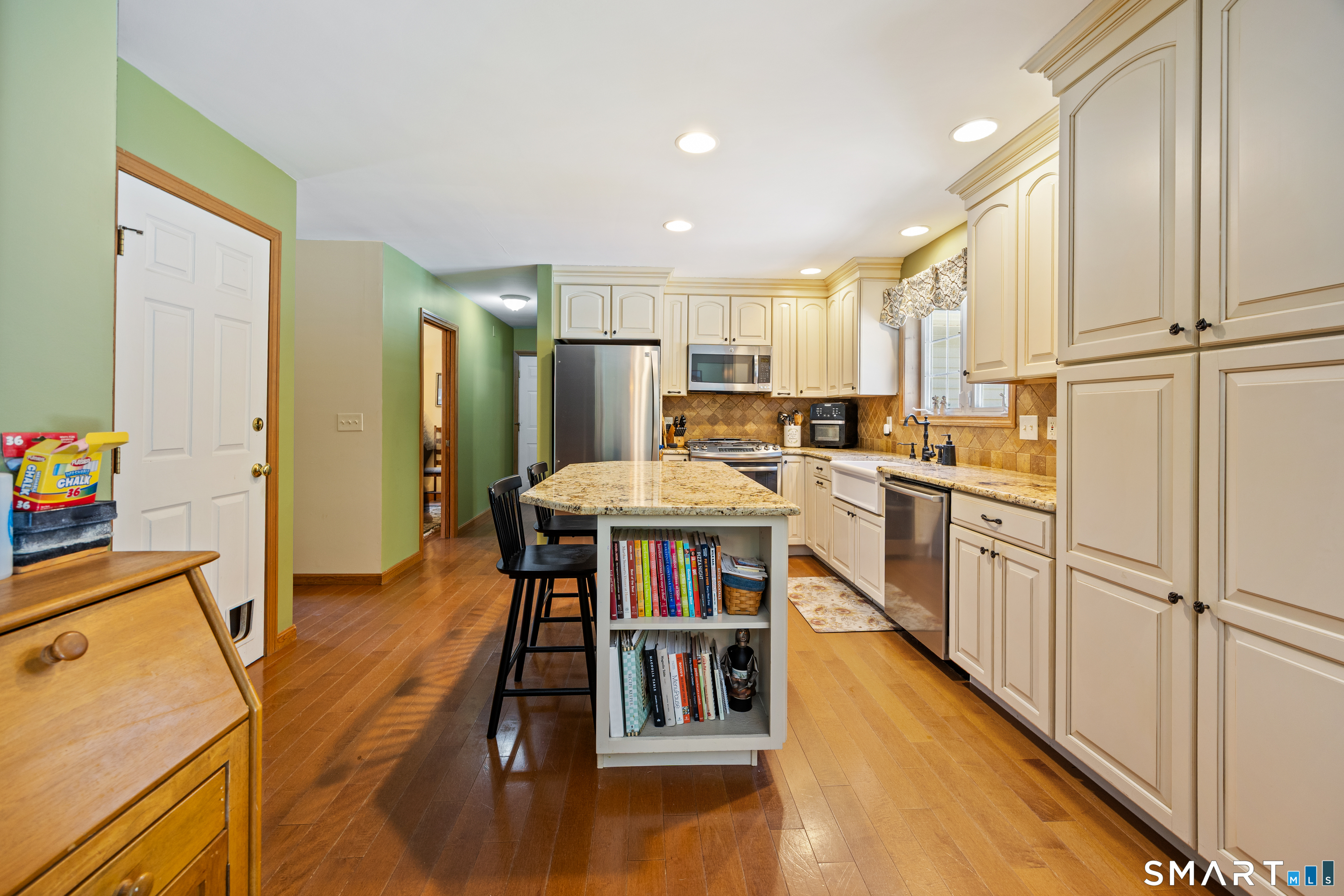 11 Coachlight Circle Prospect CT 06712