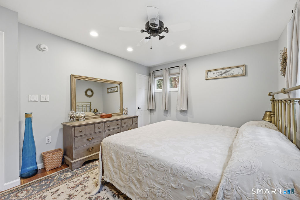 45 Annette Place Middletown CT 06457