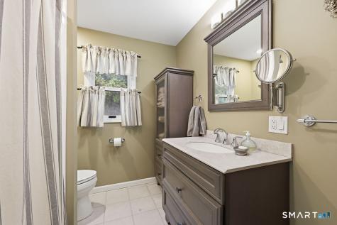 45 Annette Place Middletown CT 06457