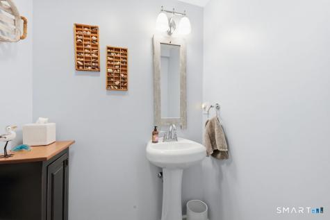 45 Annette Place Middletown CT 06457